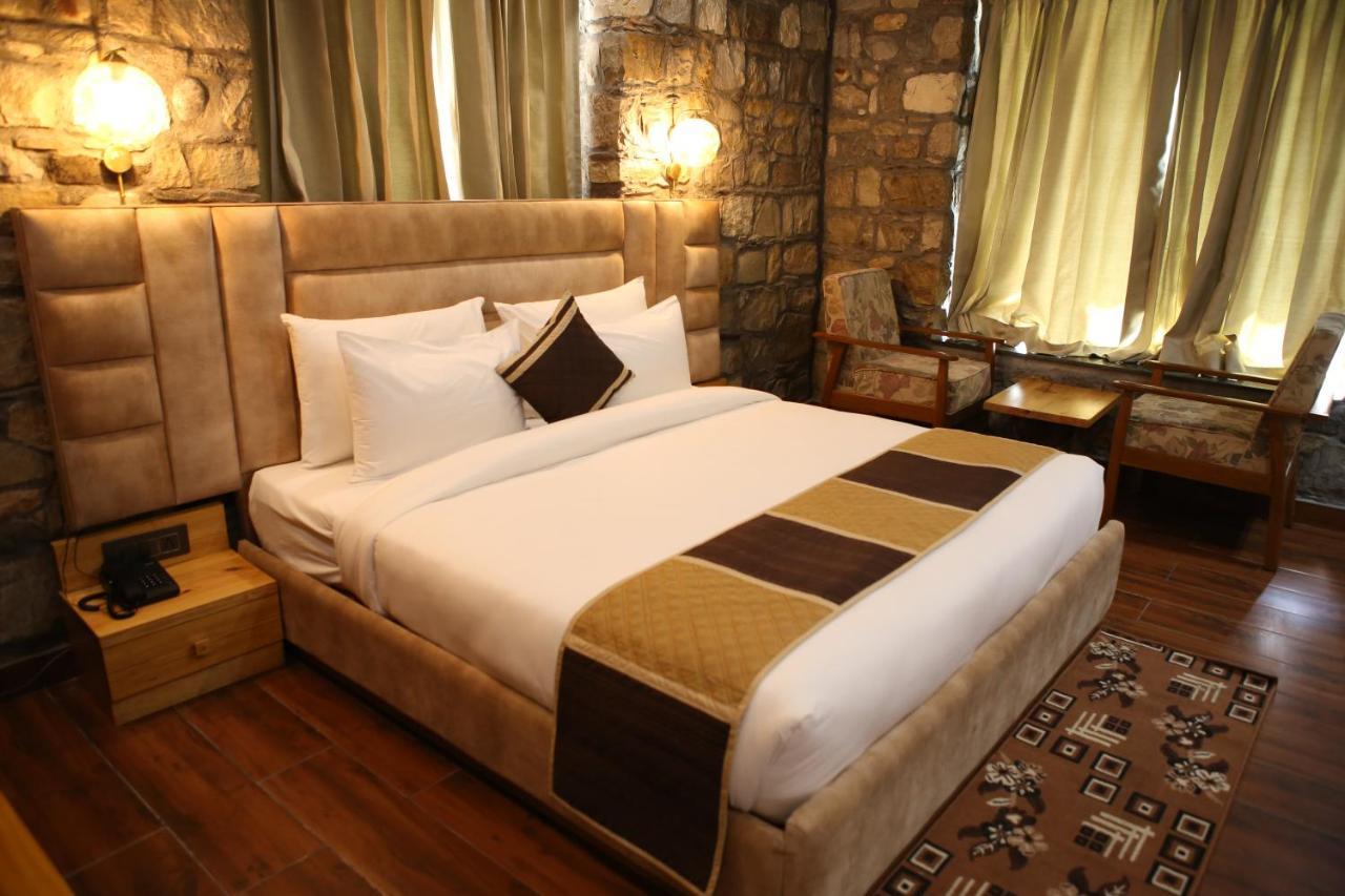 Granny's Den Resort Rājpur Eksteriør billede